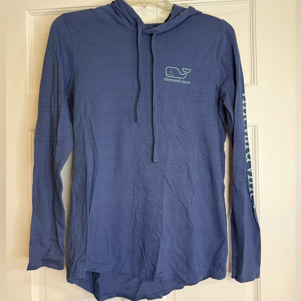 Vineyard Vines Hooded Long Sleeve Tee